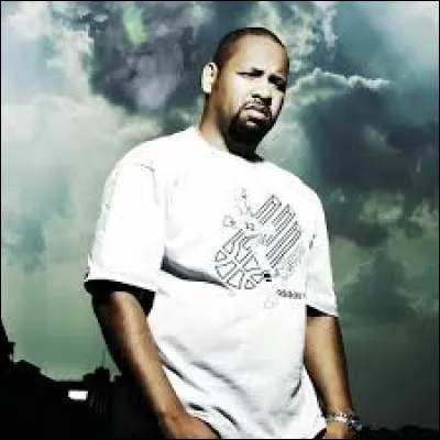 À quel rappeur doit-on le tube "J'ai pas le temps" en 2007 ?