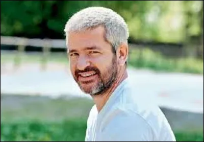 &Agrave; quel chanteur doit-on le tube "Toi + Moi" en 2008 ?