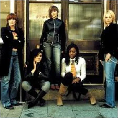 Quel groupe a interpr&eacute;t&eacute; le tube "Encore" en 2003 ?