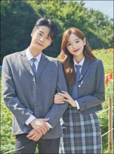 Cest lundi matin, tu vas à ton école coréenne déchange. Ton outfit du jour, cest plutôt