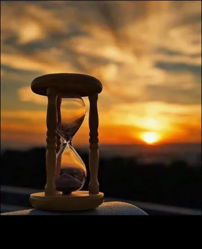 I � Innovations et sciencesQui est &agrave; l�origine de la formule E = mc&sup2; ?