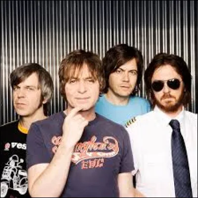 À quel groupe doit-on le tube "Lemon Tree" en 1995 ?