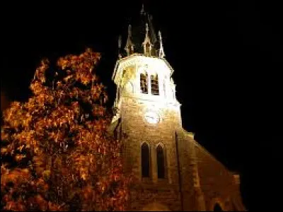 Voici l'église Saint-Julien-et-Saint-Dulcien, à Jans. Commune de l'arrondissement de Châteaubriant-Ancenis, elle se situe dans le département ...