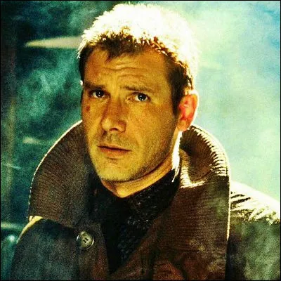 Quel écrivain de science-fiction est lauteur du roman "Le Dieu venu du Centaure" ?