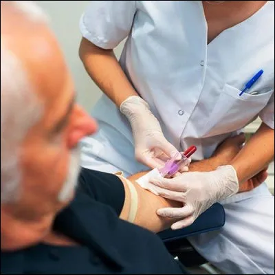 Quel geste médical, pratiqué pour la première fois par Henri Besnier en 1879, peut être sous-cutané ou endoscopique ?