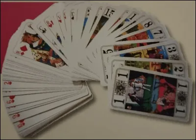 Combien y a-t-il de cartes dans un jeu de tarot ?