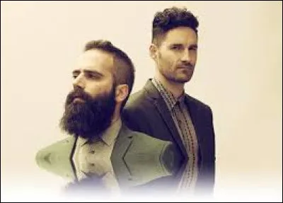 Quel groupe a chanté le tube "Safe And Sound" en 2011 ?