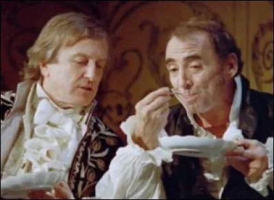 Dans "Le Souper", film d'Édouard Molinaro sorti en 1992, quel homme politique français est interprété par Claude Brasseur ?