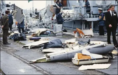 Quelle est la cause de la disparition du vol 182 de la compagnie Air India ?