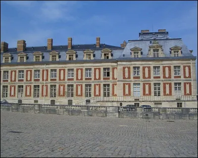 Pour transformer une figuline en statue de petite taille, il suffit de changer le...