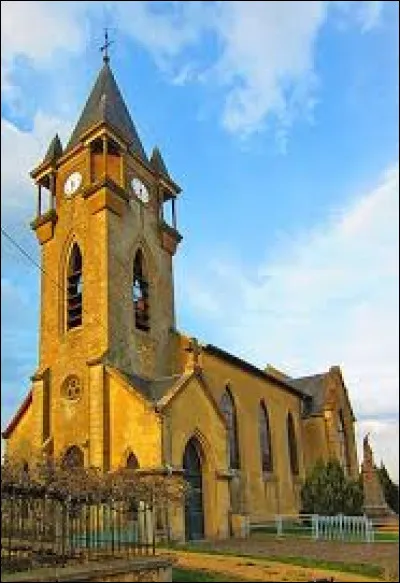 Notre promenade prend fin devant l'église Saint-Pierre de Romagne-sous-les-Côtes. Village Meusien, il se situe en région ...