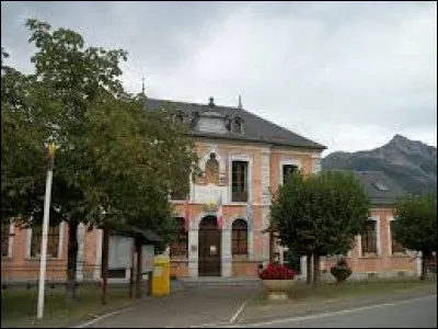 Village Haut-Garonnais, Marignac se situe dans l'ex région ...