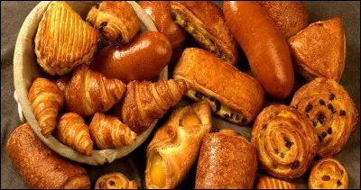 Dans une chanson de Joe Dassin, qu'achetait le jeune homme tous les matins ?