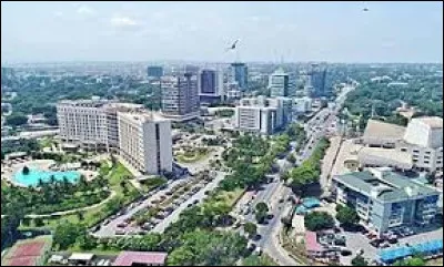 Comment appelle-t-on les habitants d'Accra, la capitale du Ghana ?