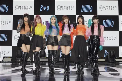 Le groupe composé à lorigine de 6 membres, Moon Sua, Suhyeon, Haram, Tsuki, Siyoon et Haruna, accueille plus tard un nouveau membre : Sheon. 

Combien y avait-il de membres dans Billlie au moment où est sorti "Ring x Ring" ?