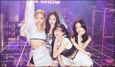 Combien y a-t-il de membres dans le groupe ?