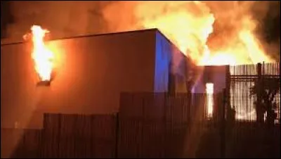 Il a sauvé plusieurs personnes : c'est un ...