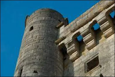 On jetait parfois de la ... sur la assaillants par les machicoulis