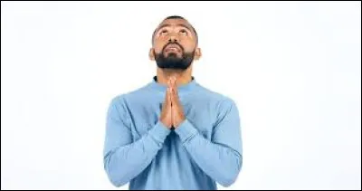 Le shako, schako ou mirliton, est un couvre-chef militaire, il était souvent en feutre et décoré d'une plume (nommée casoar), d'un pompon ou d'un galon. De quelle origine est-il ?