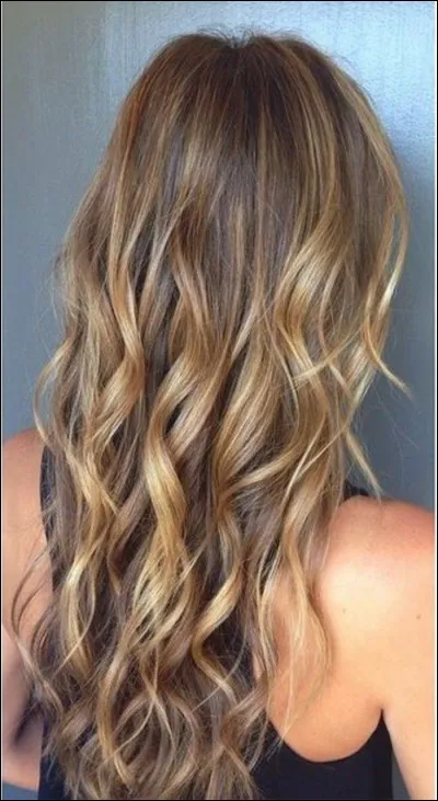 As-tu les cheveux bruns ?