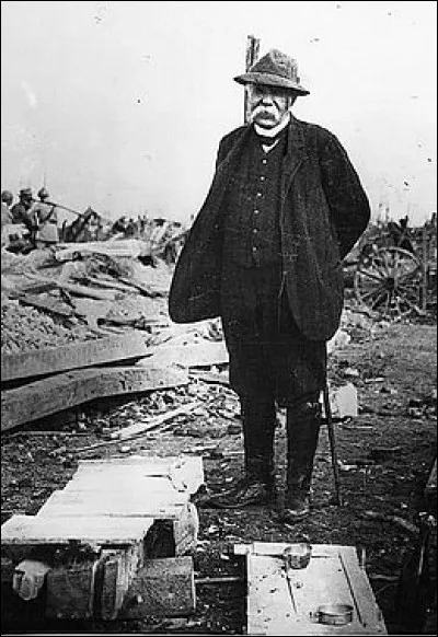 Qui déclare le soir du 11 novembre « Nous avons gagné la guerre et non sans peine. Maintenant il va falloir gagner la paix, et ce sera peut-être encore plus difficile » ?