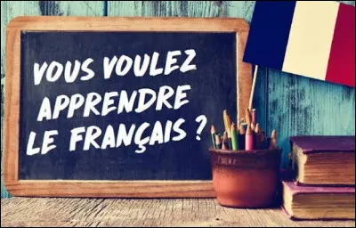 À quelle langue les mots "casque" et "guitare" ont-ils tous deux été empruntés ?