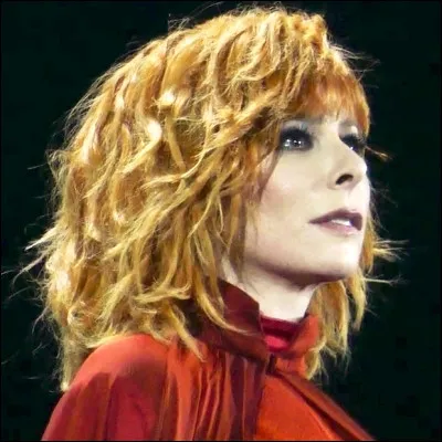 De quel signe astrologique, le sixième dans lordre du zodiaque, est Mylène Farmer, native du 12 septembre ?