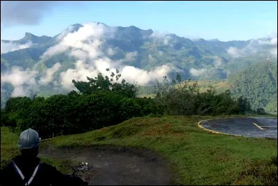 Quel pays extrait l'émeraude de ses mines de Coscuez ?