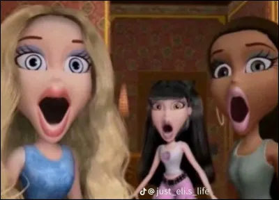 Un(e) de tes ami(e)s dit qu'il/elle a pu se mettre en couple avec son crush. Tout le monde est content, et toi quelle est ta réaction ? 
Que dis-tu ?