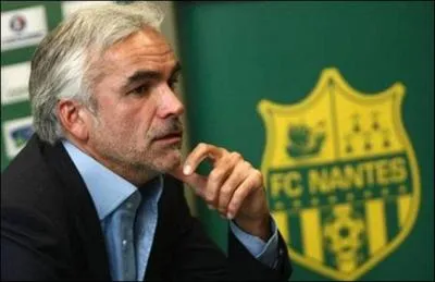 Ancien journaliste sur TF1, ancien dirigeant du F. C. Nantes, c'est Pascal ...