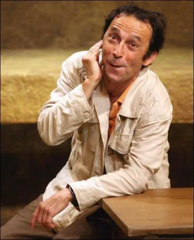 Acteur qui a t chroniqueur dans l'mission 'On a tout essay' , c'est ric ...