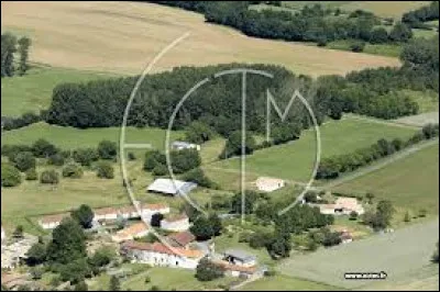 Écart de la commune de La Réorthe, dans l'arrondissement de Fontenay-le-Comte, Féole se situe en région ...