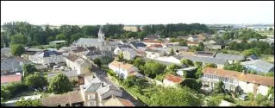 Commune néo-aquitaine, dans l'aire d'attarction Pictavienne, Maisonneuve se situe dans le département ...