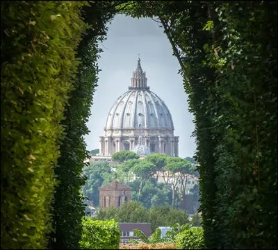 Tous les deux sans personne. Florence, Milan, s'il y a le temps. Week-end rital, en bagnole de fortune. Vari&eacute;t&eacute; m&eacute;lo &agrave; la radio. O&ugrave; suis-je ?