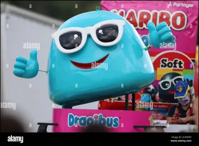 Quel type de cire naturelle donne en partie le brillant final du Dragibus ?