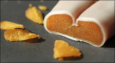 Comment est r&eacute;alis&eacute;e la poutargue, mets proven&ccedil;al de couleur orang&eacute;e, qui se d&eacute;guste sur toasts &agrave; l'ap&eacute;ritif ?