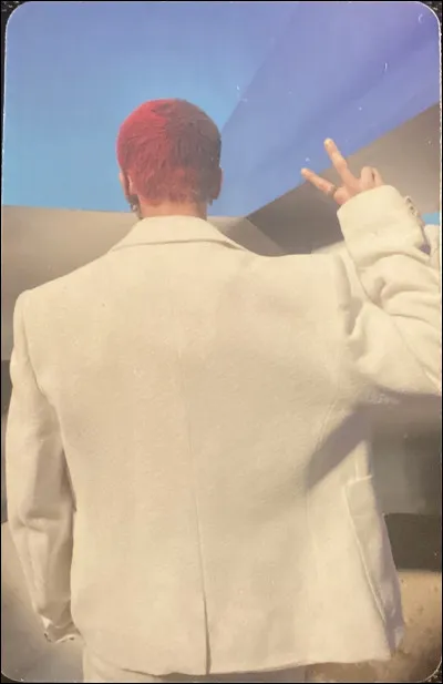 Veux-tu quil nous tourne le dos ?