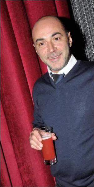 Acteur , policier qui arrte Kad Merrad dans 'Bienvenue chez les ch'tis', c'est Patrick ... .