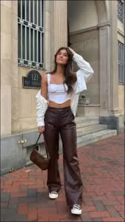 Voudrais-tu une veste ?