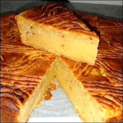 Quelle plante dont on consomme la tubercule possède des cultivars Beauregard et Covington ?