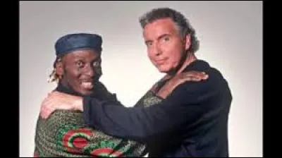 Avec quel chanteur Bernard Lavilliers a-t-il chant&eacute; "Melody Tempo Harmony" en 1994 ?