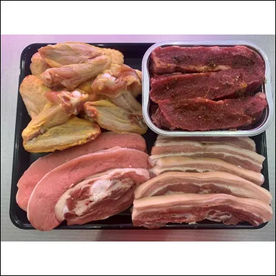 Est-ce quelle mange la chèvre et est-ce qu'elle la partage ?