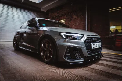 Quel est ce type de voiture ?