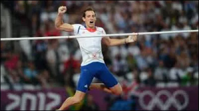 Renaud Lavillenie remporte l'or avec un saut à 5,97 m : c'était en ...