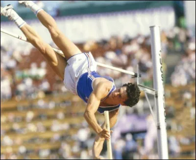Pierre Quinon remporte l'or à la perche : c'était en ...