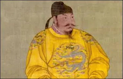 C'est un autre moment de la puissance chinoise : cette dynastie correspond à la période 618 à 907 ; elle fait suite à longue période de division de la Chine et marque une période de prospérité et de rayonnement culturel : ce sont les ...