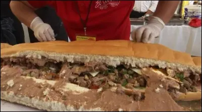 Quel est le record du plus gros sandwich jamais préparé ?