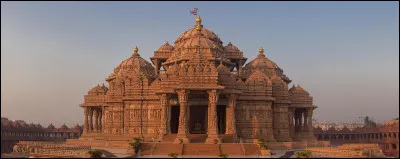 Quel est le monument le plus célèbre de la capitale selon les touristes ?