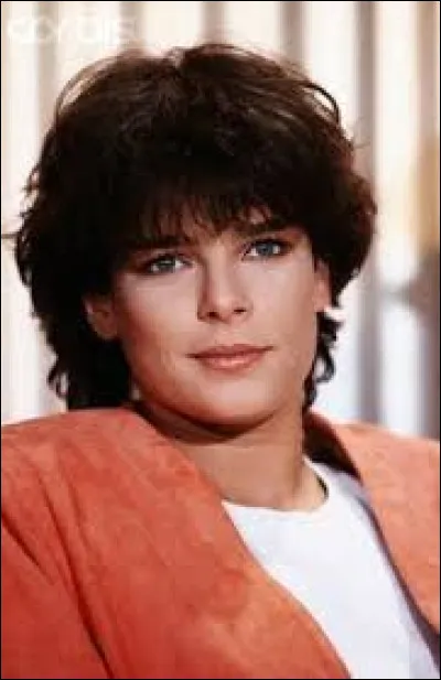 Stéphanie de Monaco est connue pour son tube "Ouragan" mais, elle a aussi chanté :