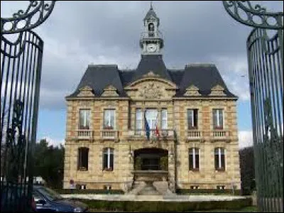 Nous partons en Île-de-France, au Vésinet. Ville de l'arrondissement de Saint-Germain-en-Laye, elle se situe dans le département ...